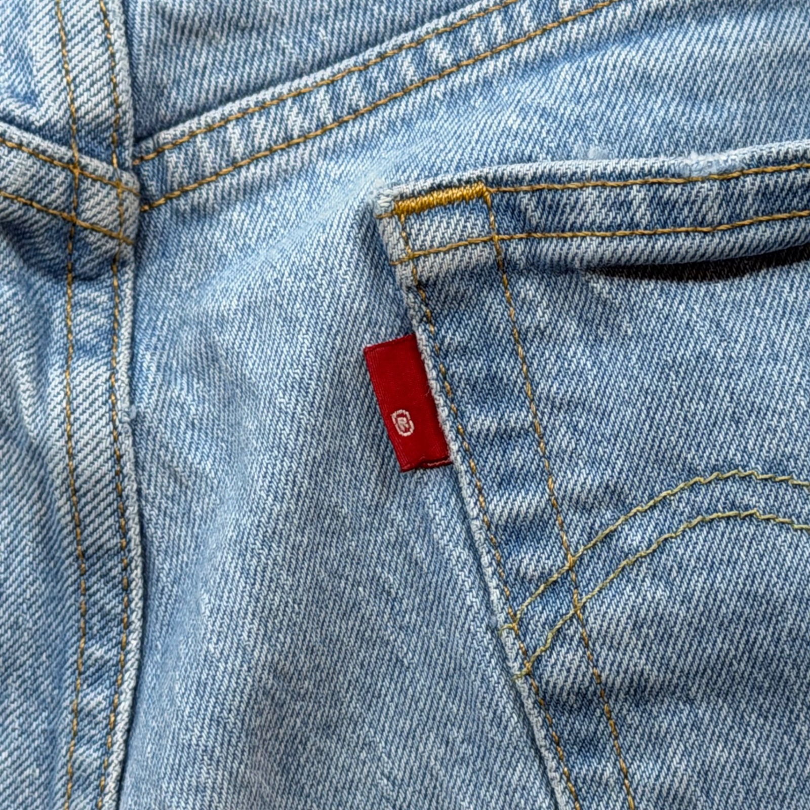 Levi's 501 Original Fit Jeans Men W26 L30 Blank Red Tag Excellent Straight Leg